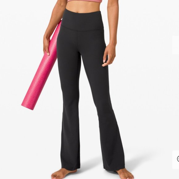 NWT LULULEMON Groove Pant FLARE Super High Waist Size SOLID Black  NULU  Align 6 - Picture 8 of 16